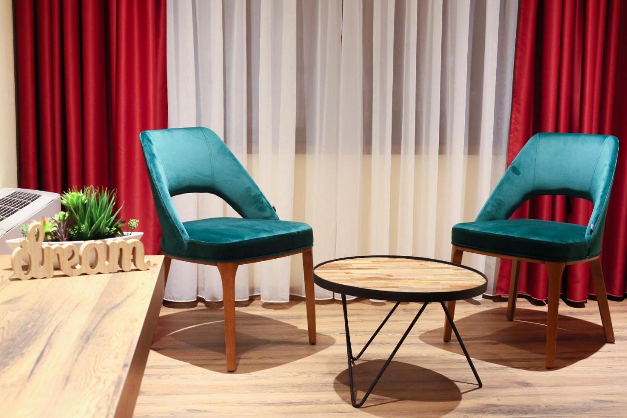 Carpe Diem Boutique Hotel Зеница Екстериор снимка