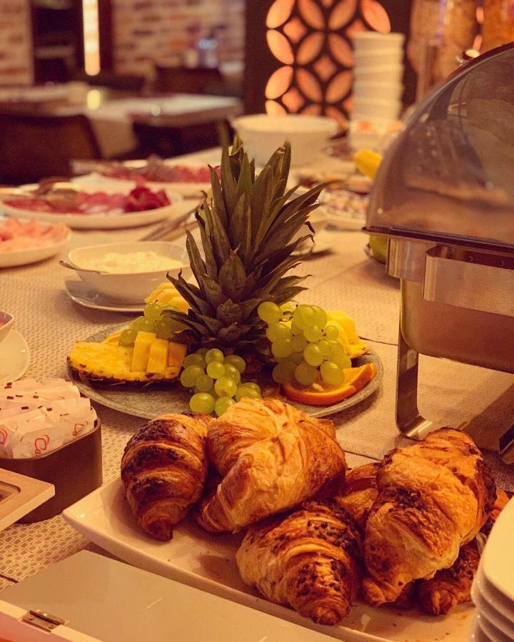 Carpe Diem Boutique Hotel Зеница Екстериор снимка